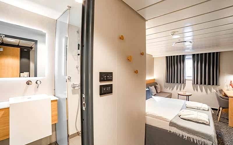 Denizde 5 Yıldızlı Otel Konforunda Konaklama İmkanı