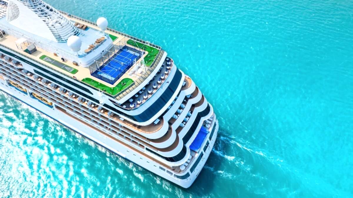 Why Do People Choose Cruise Holidays